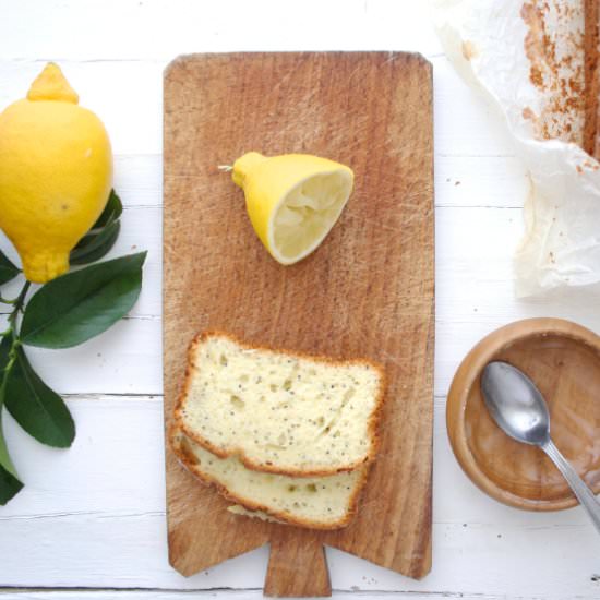 Lemon ginger plum cake - Recipe photo by A day with V