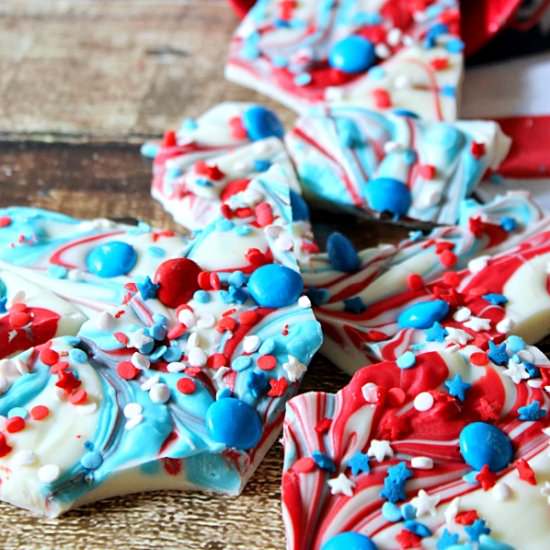 4th of July Bark - Recipe photo by Lifewiththecrustcutoff