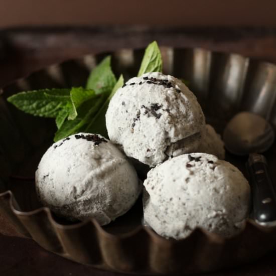 Black Sesame Frozen Yogurt - Recipe photo by recipesfromapantry