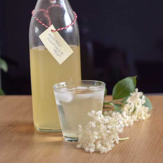 Elderflower Syrup - Recipe photo by Dovilyte