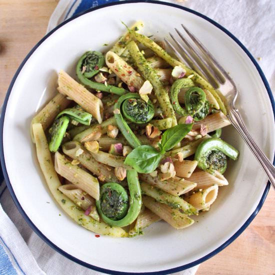 Fiddlehead Fern Pasta with Pesto - Recipe photo by my chouchoux