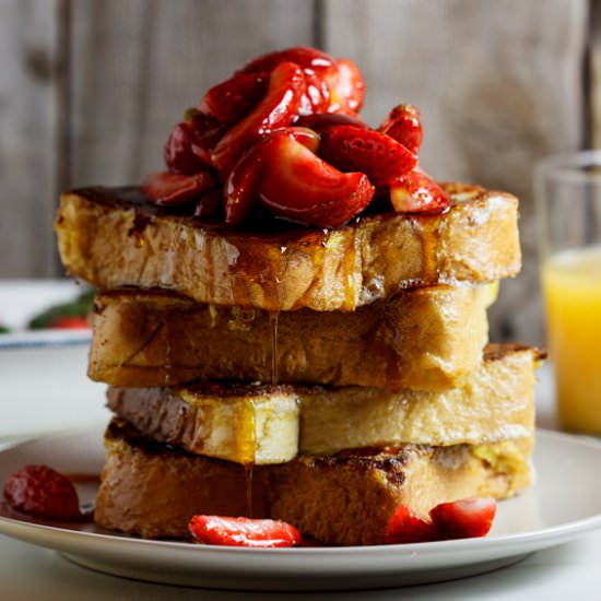 Lemon French Toast with Strawberry - Recipe photo by Simply Delicious