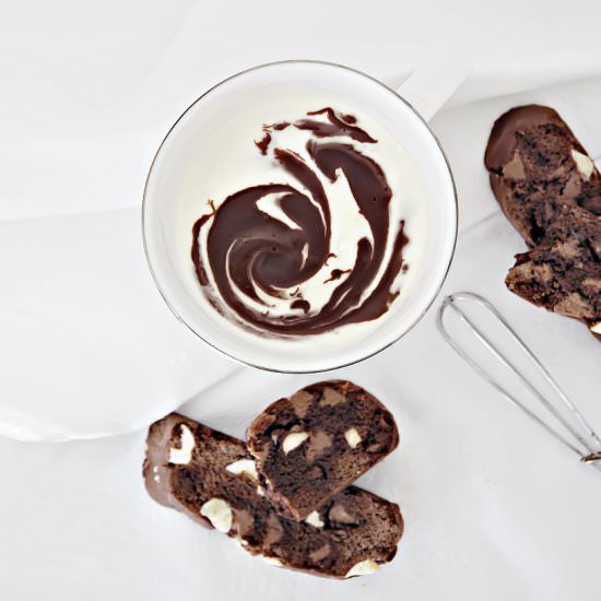 Vanilla and Milk Chocolate Pudding - Recipe photo by Therya