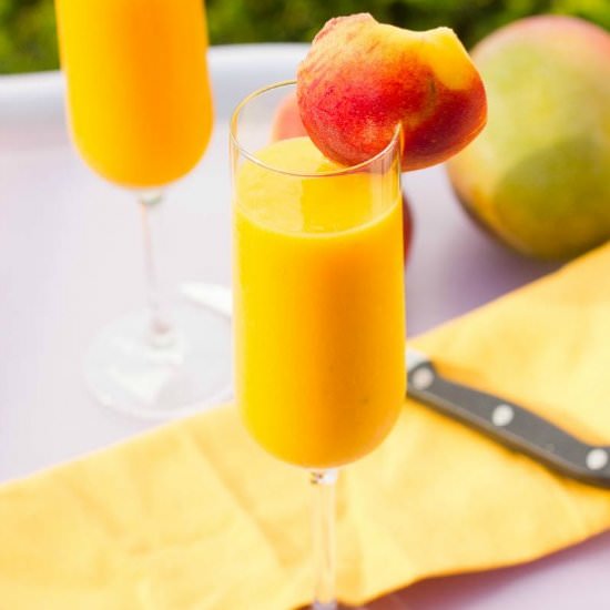 Mango Peach Bellini - Recipe photo by nicolenared