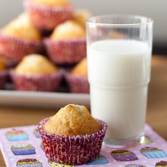 Condensed milk cupcakes - Recipe photo by Dovilyte