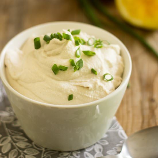 Non Dairy Raw Cashew Sour Cream - Recipe photo by The Healthy Foodie