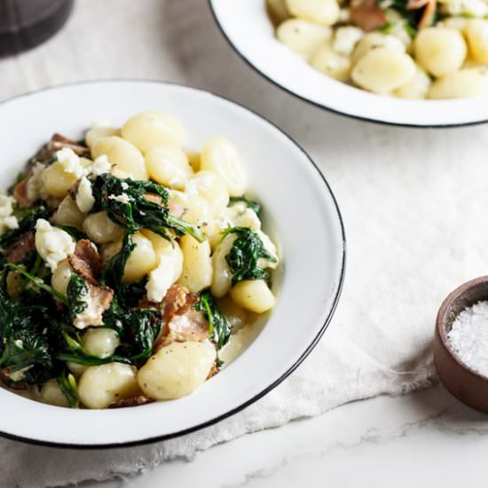 Gnocchi with bacon, blue cheese - Recipe photo by Simply Delicious