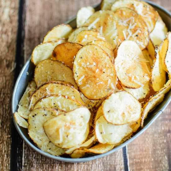 Garlic Parmesan Kettle Chips - Recipe photo by kitchenjoy
