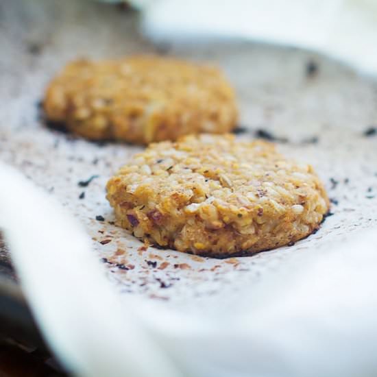 Cauliflower Lentil Burgers - Recipe photo by ourfreshkitchen