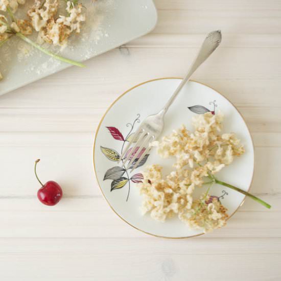Sweet Elderflower Fritters - Recipe photo by deliciousfromscratch