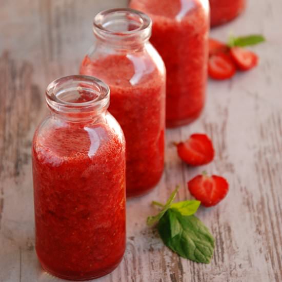 Strawberry And Apple Cocktail - Recipe photo by Moja Galeria Smaku
