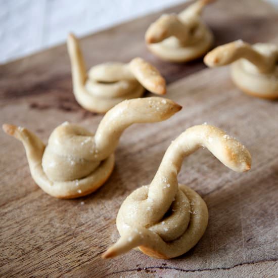 Sourdough Breadstick Cobras - Recipe photo by JuliaAM
