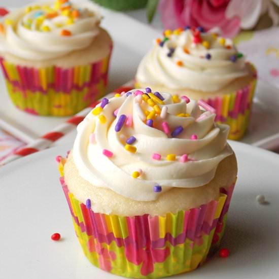 Raspberry Cream Filled Cupcakes - Recipe photo by emilyssweetindulgence
