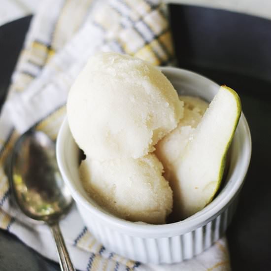 Pear Sorbet - Recipe photo by The Merrythought
