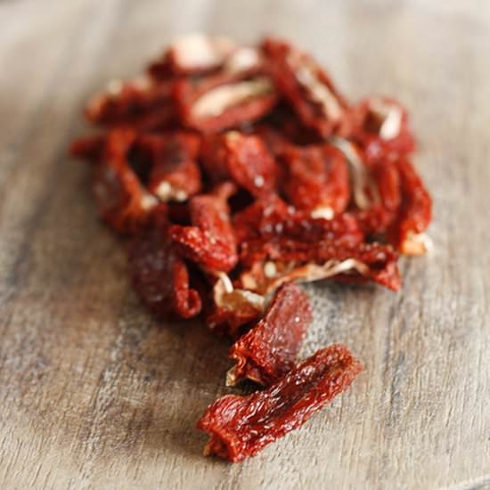 Home-made sun-dried tomatoes - Recipe photo by Enzo the Baker