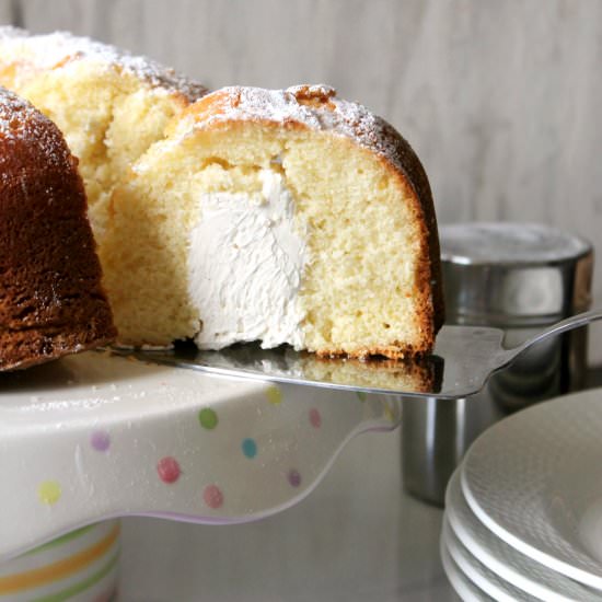 Vanilla Twinkie Bundt Cake - Recipe photo by thekitchenprep