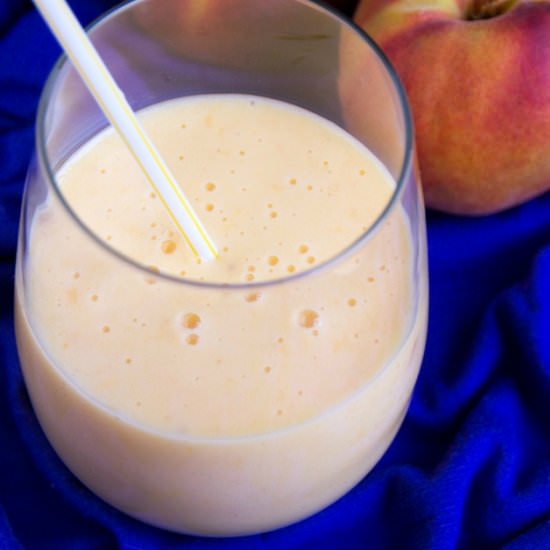 Banana Peach Smoothie - Recipe photo by mysanfranciscokitchen