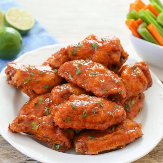 Sriracha Buffalo Wings - Recipe photo by kirbie