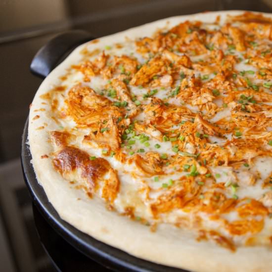 Buffalo Chicken Pizza - Recipe photo by urbancookery