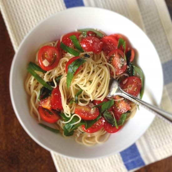 Angel Hair Pasta w Lemon-Garlic - Recipe photo by Luv My Veggie Table