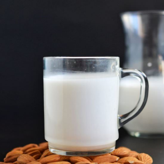 Homemade Almond Milk - Recipe photo by Indian Khana