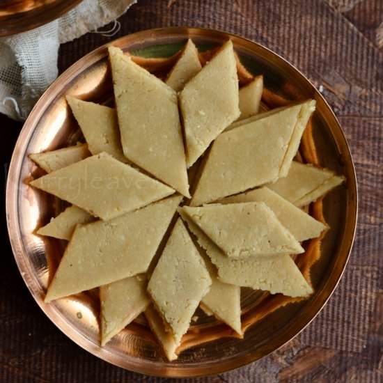 Cashew Barfi - Recipe photo by Kurryleaves
