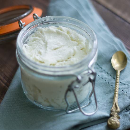 homemade goat cheese - Recipe photo by 40aprons