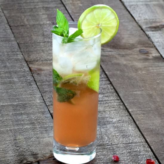 Pomegranate Mojito - Recipe photo by manusmenu