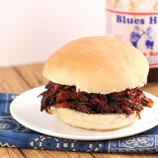 Easy Slow Cooker Barbecue Chicken - Recipe photo by lcrowther