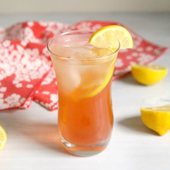 Strawberry Pink Lemonade - Recipe photo by thetastybite