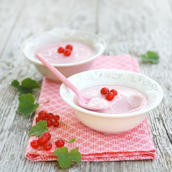White Chocolate Red Currant Mousse - Recipe photo by MySweetFaery