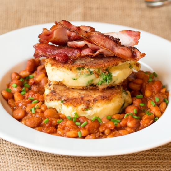 Bubble and Squeak with Smoky Beans - Recipe photo by KitchenSanctuary