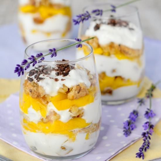 Yoghurt Tiramisu with Mango - Recipe photo by bazyliaczywanilia