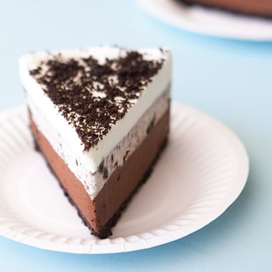 Oreo Silk Pie - Recipe photo by BakersRoyale