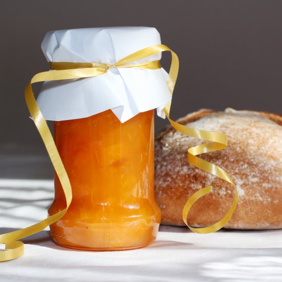 Apricot Jam with Elder Flower Juice - Recipe photo by T as Tasty
