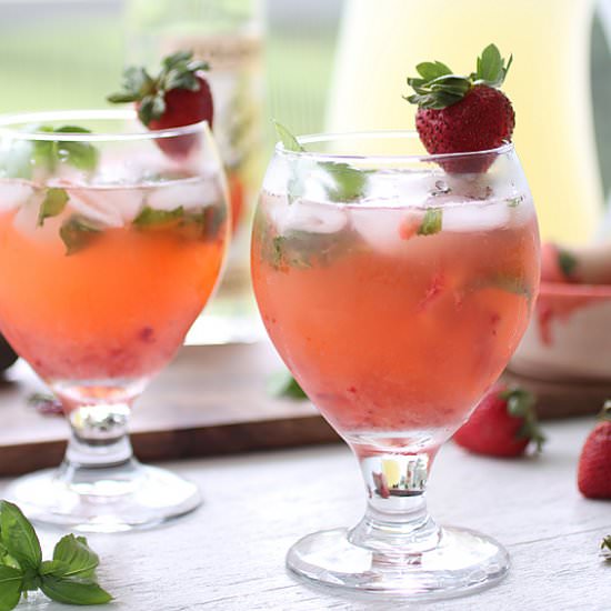 Strawberry Basil Lemonade - Recipe photo by FabFatale