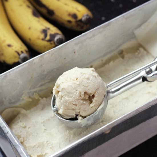 Caramelized Banana Ice Cream - Recipe photo by the tummy train