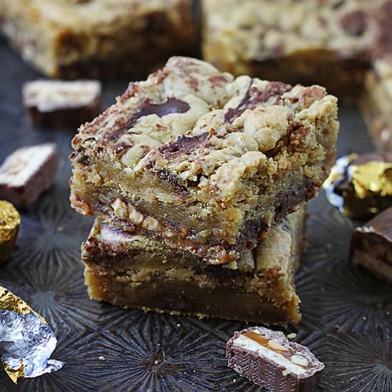 Kerplunky Bars - Recipe photo by CremedelaCrumb