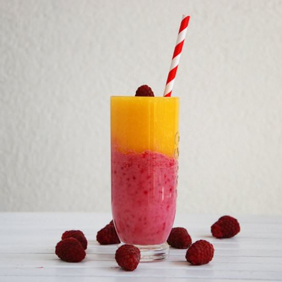 Raspberry-Mango Smoothie - Recipe photo by Moja Galeria Smaku