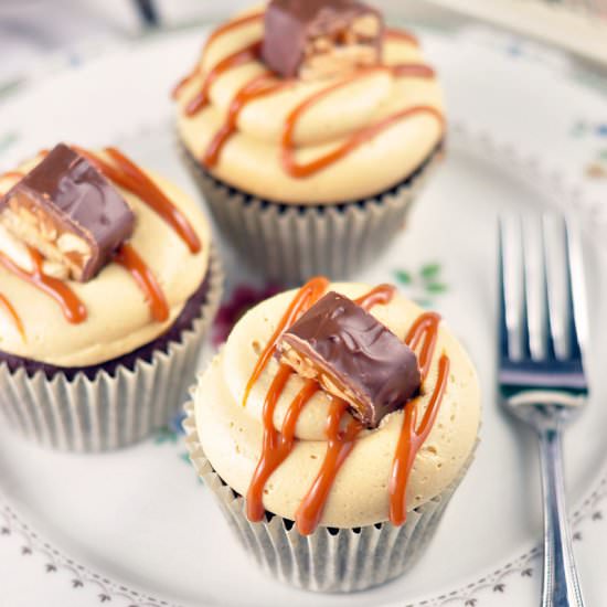 Snickers Cupcakes - Recipe photo by JuniperCakery