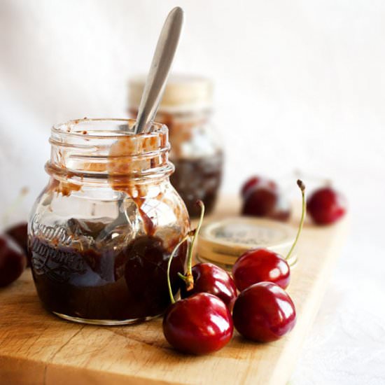 Cherry preserve - Recipe photo by mookiesbaker