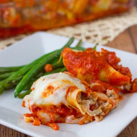 Stuffed Pasta Shells - Recipe photo by nicolenared