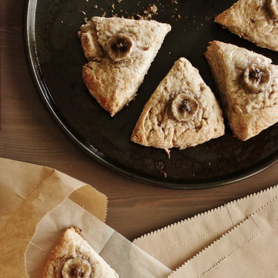 Banana Cream Cheese Scones - Recipe photo by Cocoetcocoa