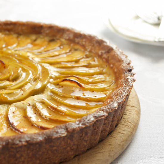 Apple-Cheesecake Tart - Recipe photo by deliciousfromscratch