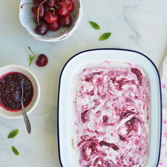 Cherry Cheesecake Ice cream - Recipe photo by Ginja