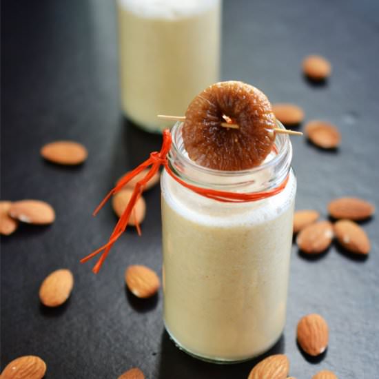 Vegan Figs Milkshake - Recipe photo by Indian Khana
