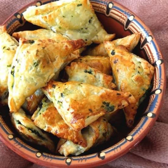 Spinach Feta Pastry Triangles - Recipe photo by mydinner.co.uk