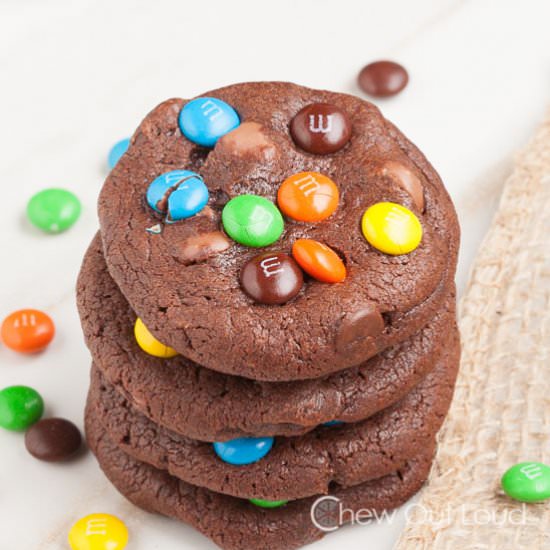 Chocolate M&M cookies - Recipe photo by chewoutloud