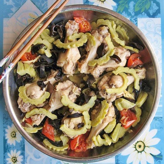 Steamed Bittergourd Chicken - Recipe photo by escapetofood