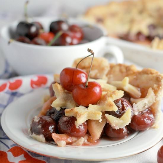 Cherry Apple Pie - Recipe photo by VRAI Magazine